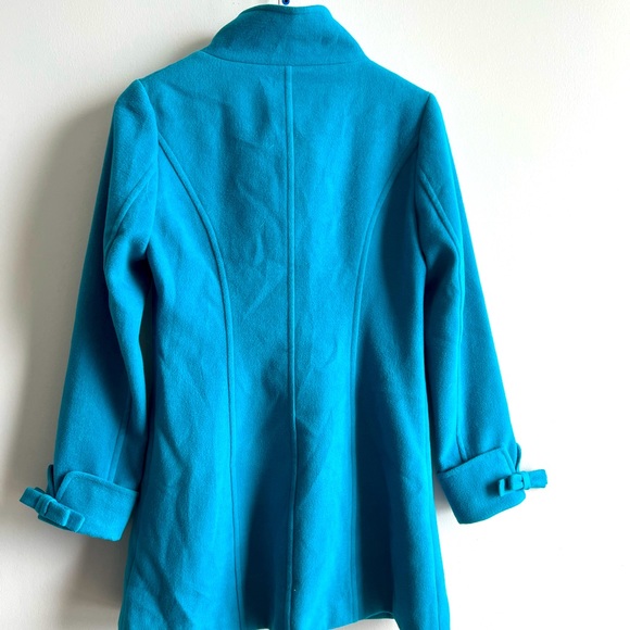 Big Kids Winter Coat with Bows and cute Decors - Picture 3 of 5